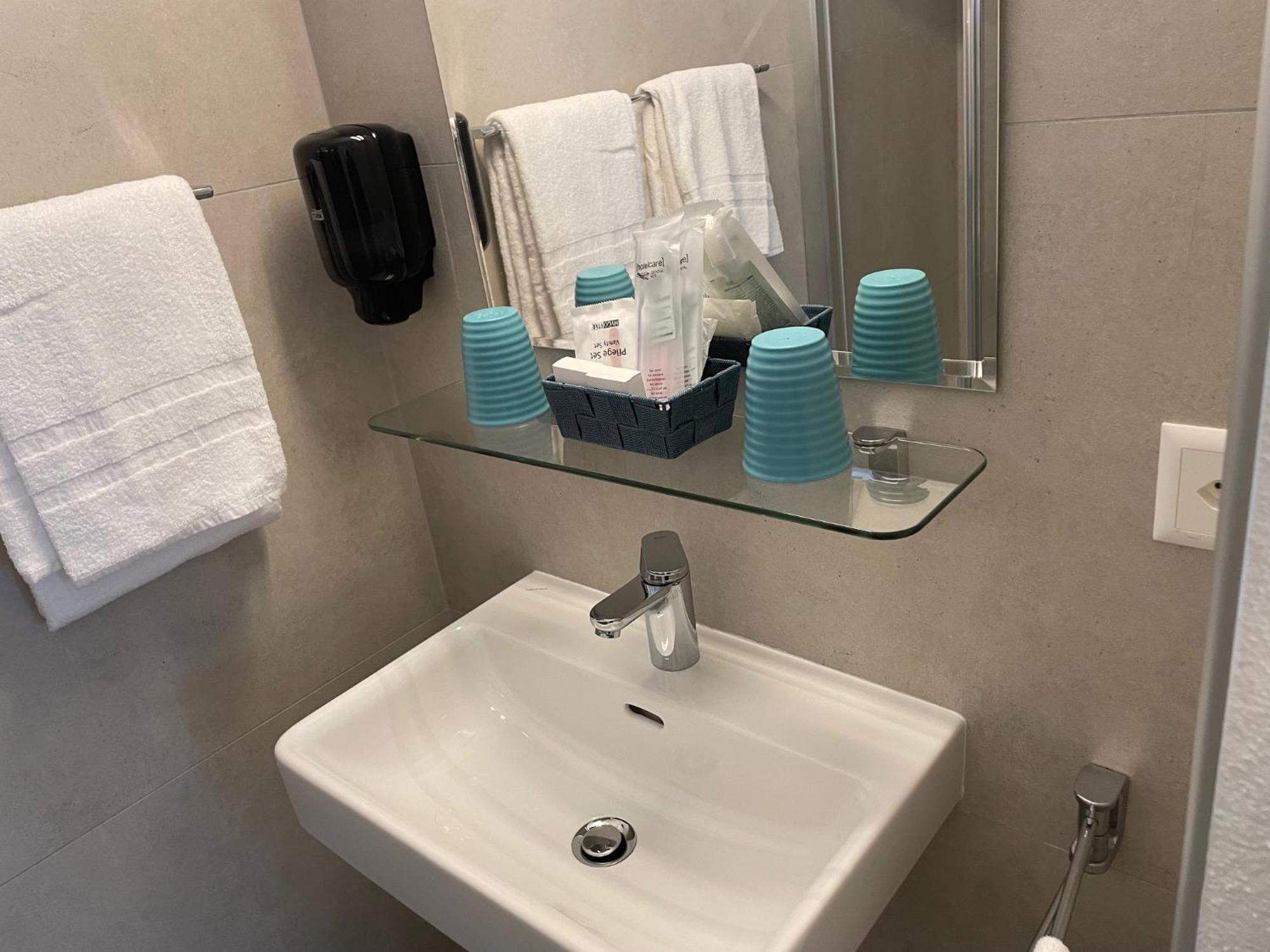 Eh!Toi Self Motel Etoy المظهر الخارجي الصورة
