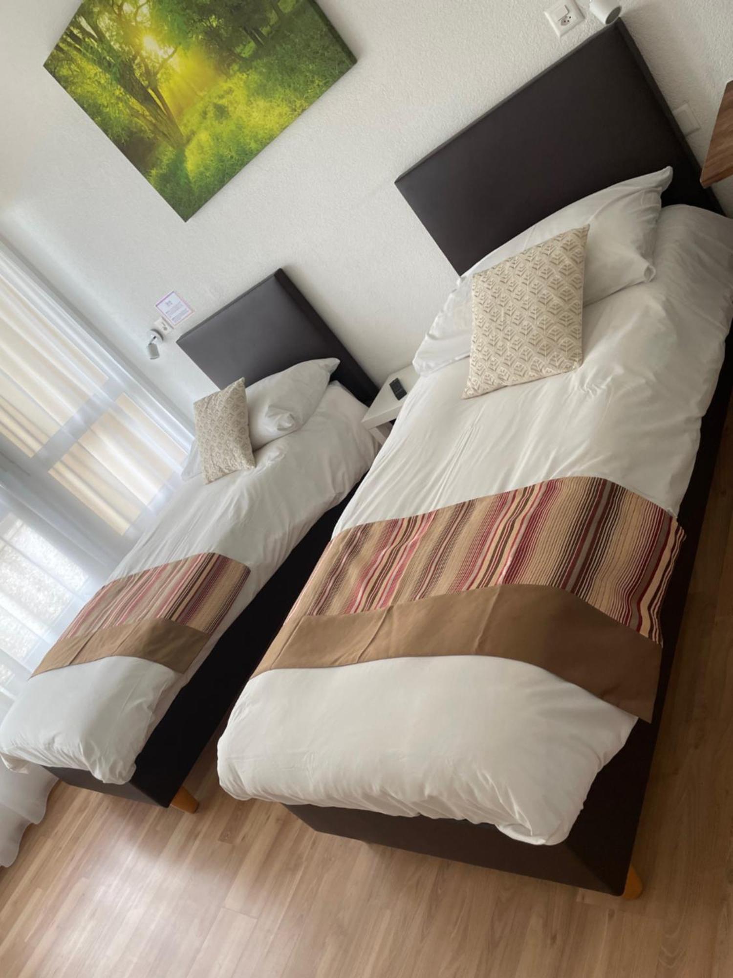 Eh!Toi Self Motel Etoy المظهر الخارجي الصورة